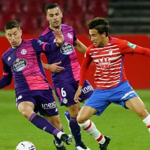  埃弗顿保级战关键三分逃离降级区  