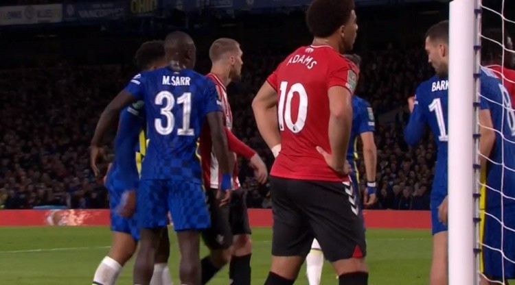  帕尔默球衣登顶热销榜，切尔西周边收益暴涨  