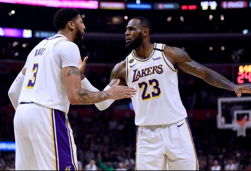  法甲改革提案通过，下赛季扩军至二十支球队  